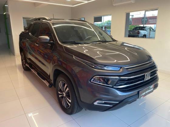 FIAT TORO 2.0 16V TURBO DIESEL FREEDOM 4WD AT9 FIAT TORO 2.0 16V TURBO DIESEL FREEDOM 4WD AT9